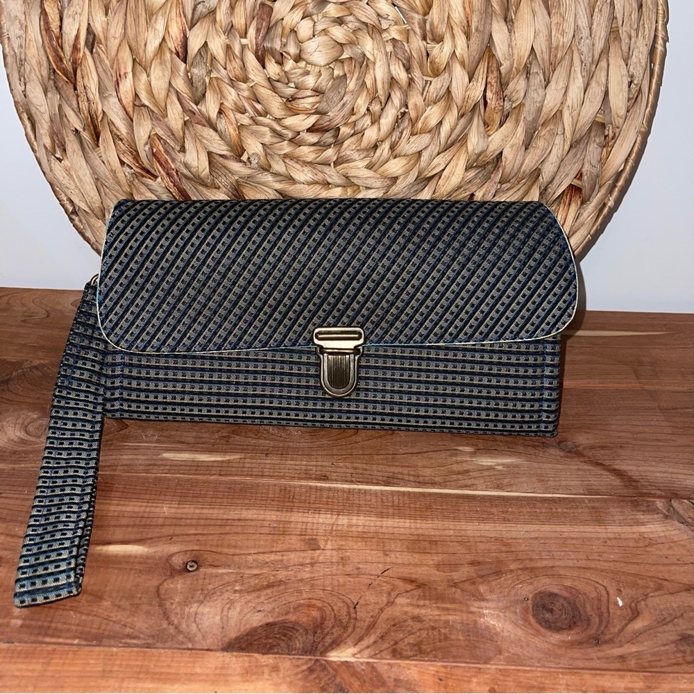 New Handmade Cotton Clutch Wristlet Bag Lots of CC Slip Pockets, Phone Money - Picture 3 of 12